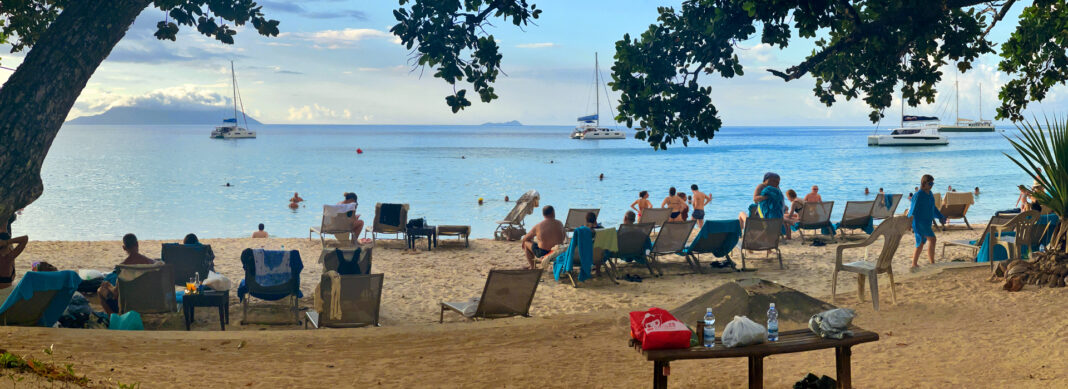 blauwasser_liegeplatz_seychellen_beau_vallon_header
