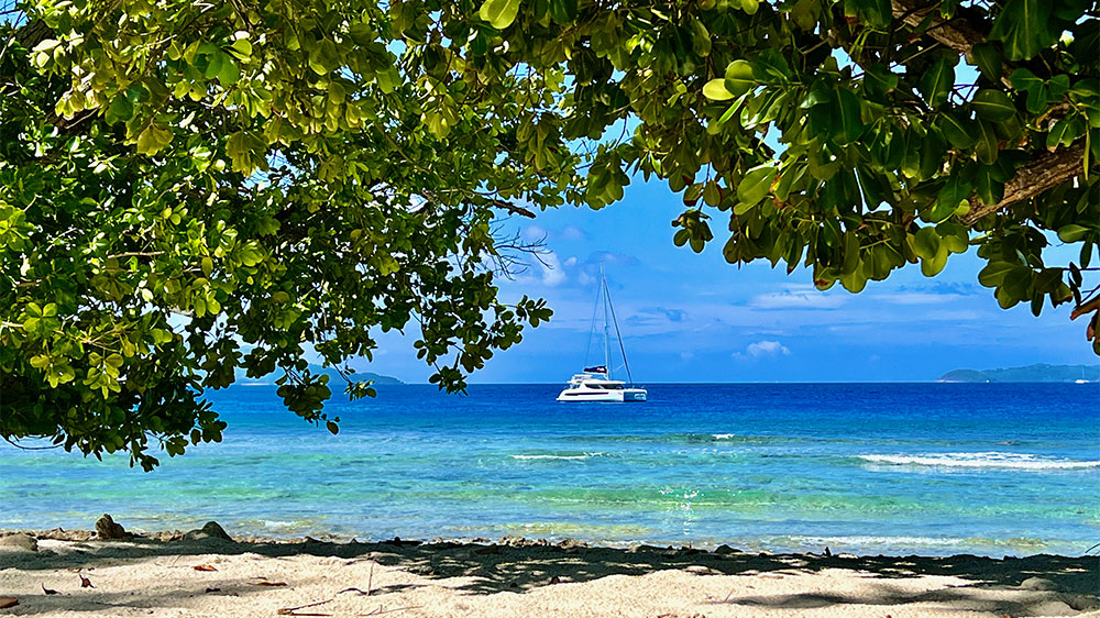 blauwasser_liegeplatz_seychellen_grande_soeur_ankern