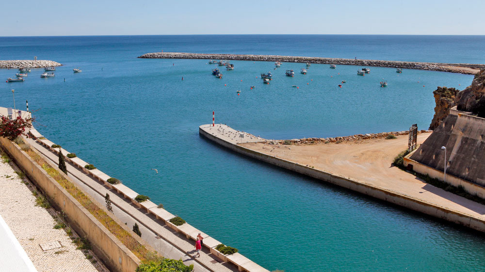 blauwasser_marina_albufeira_fahrrinne