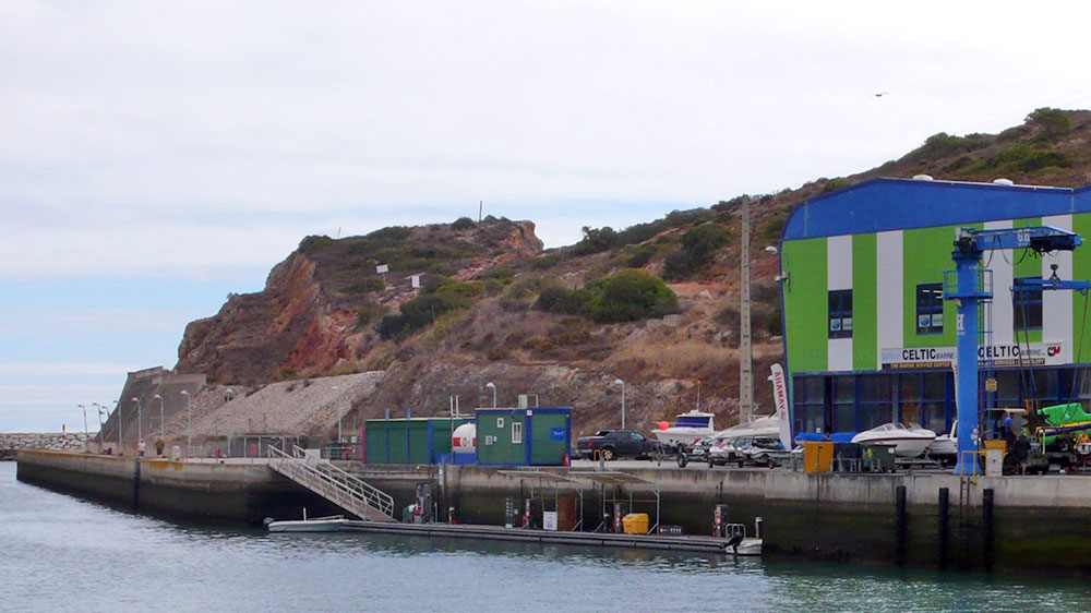 blauwasser_marina_albufeira_tankstelle