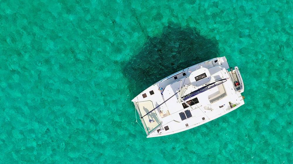 blauwasser_marina_bahamas_exumas_highborne_cay_marina_wasser