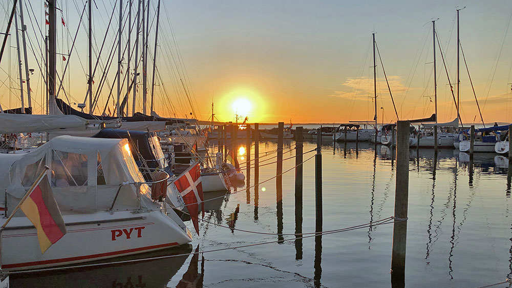 blauwasser_marina_daenemark_aaro_sonnenuntergang