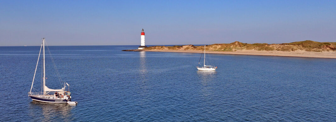 blauwasser_marina_daenemark_festland_anholt_fyr_header