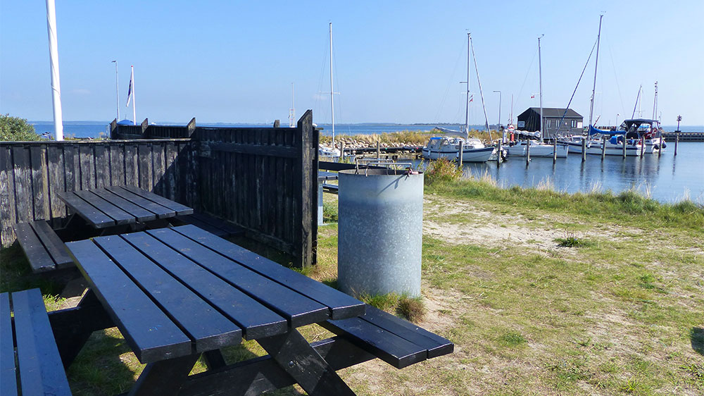 blauwasser_marina_daenemark_festland_drejoe_grillplatz