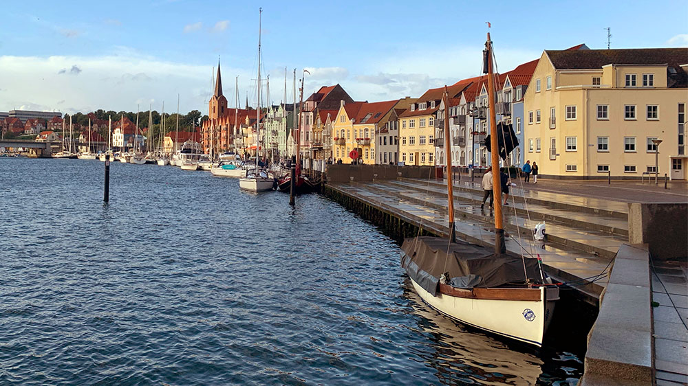 blauwasser_marina_daenemark_festland_sonderborg_stadthafen_pier