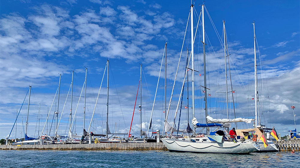 blauwasser_marina_daenemark_samso_langor_laengsseits