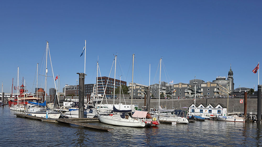 blauwasser_marina_deutschland_elbe_citysporthafen_steganlage