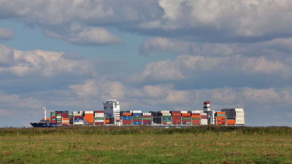 blauwasser_marina_deutschland_elbe_freiburg_container