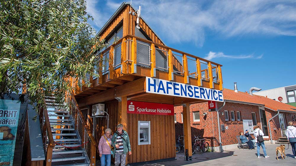 blauwasser_marina_deutschland_heiligenhafen_hafenservice