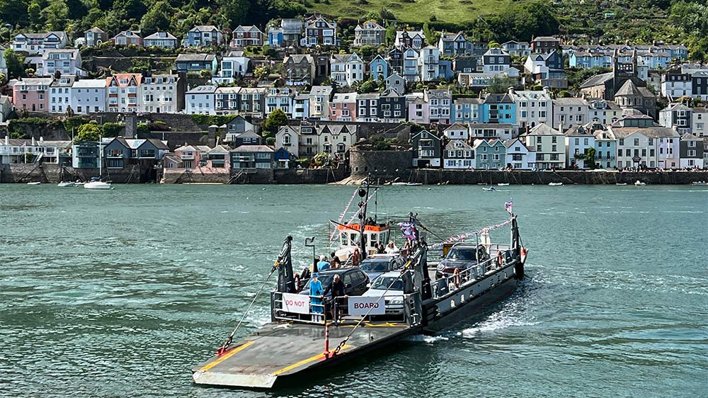 blauwasser_marina_england_dartmouth_faehre