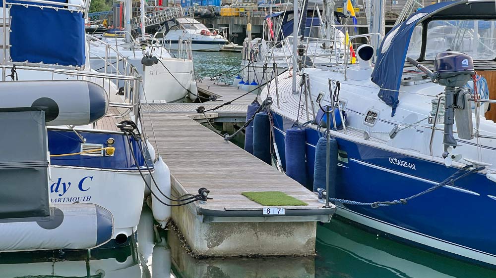 blauwasser_marina_england_dartmouth_marina_1