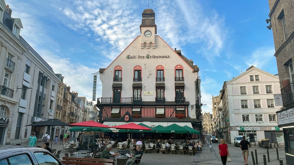 blauwasser_marina_frankreich_dieppe_cafe