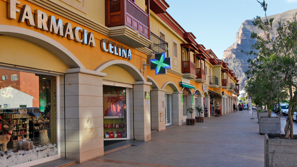 blauwasser_marina_kanaren_la_gomera_valle_gran_rey_apotheke