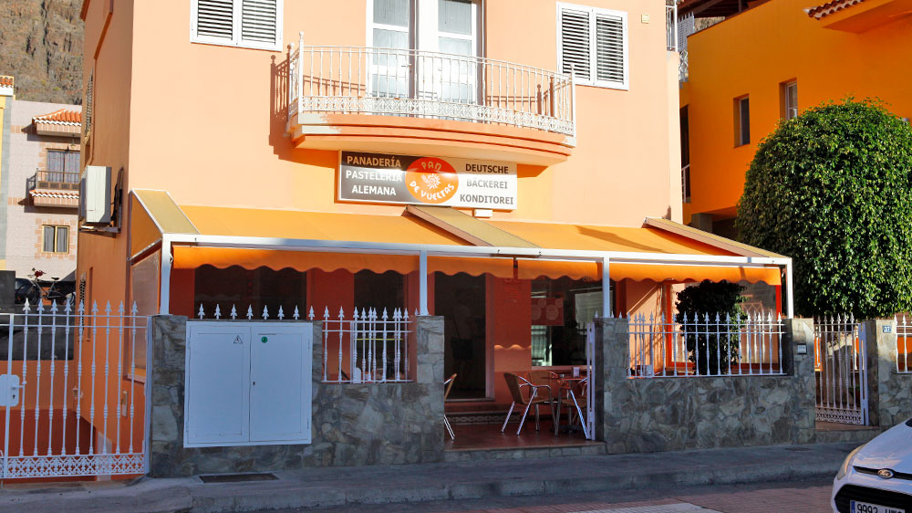 blauwasser_marina_kanaren_la_gomera_valle_gran_rey_deutsche_baeckerei