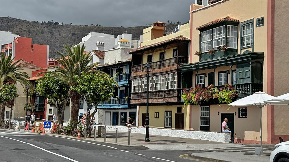 blauwasser_marina_kanaren_la_palma_santa_cruz_balkone