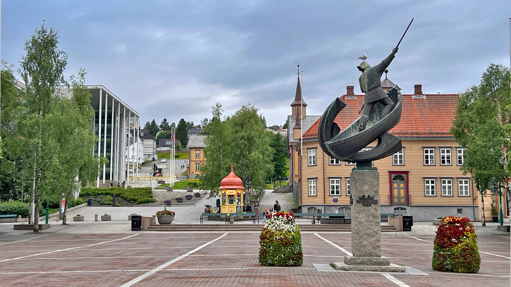 blauwasser_marina_norwegen_lofoten_tromsoe_marktplatz