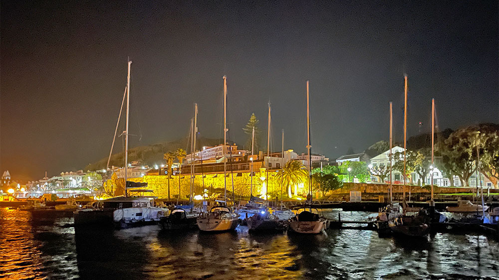 blauwasser_marina_portugal_azoren_horta_liegeplatz