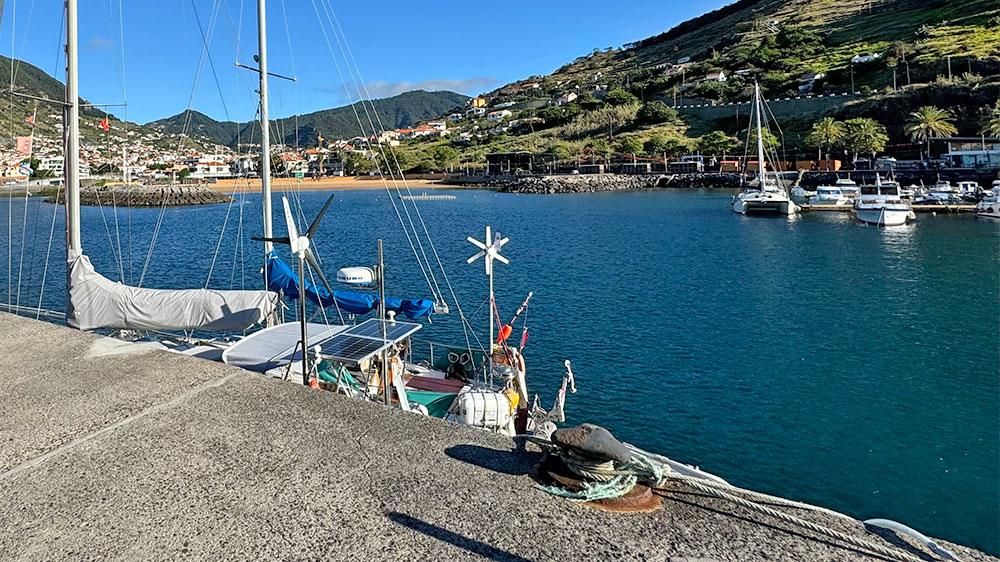 blauwasser_marina_portugal_madeira_machico_poller