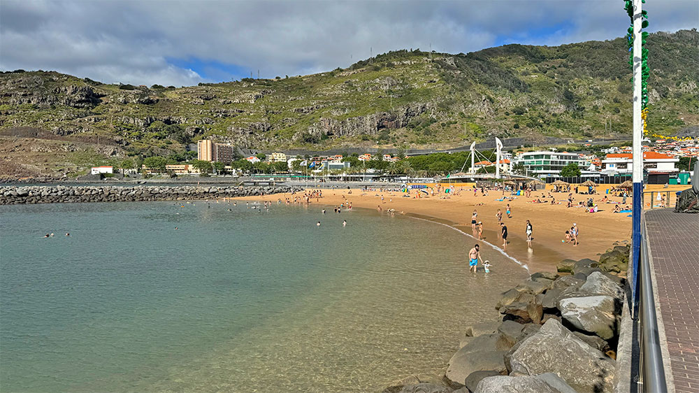 blauwasser_marina_portugal_madeira_machico_strand