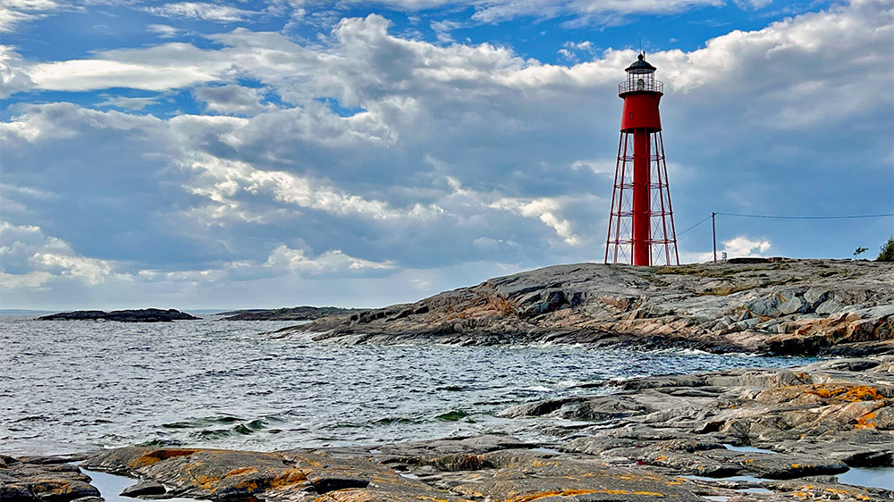 blauwasser_marina_schweden_ostkueste_haeradskaer_leuchtturm