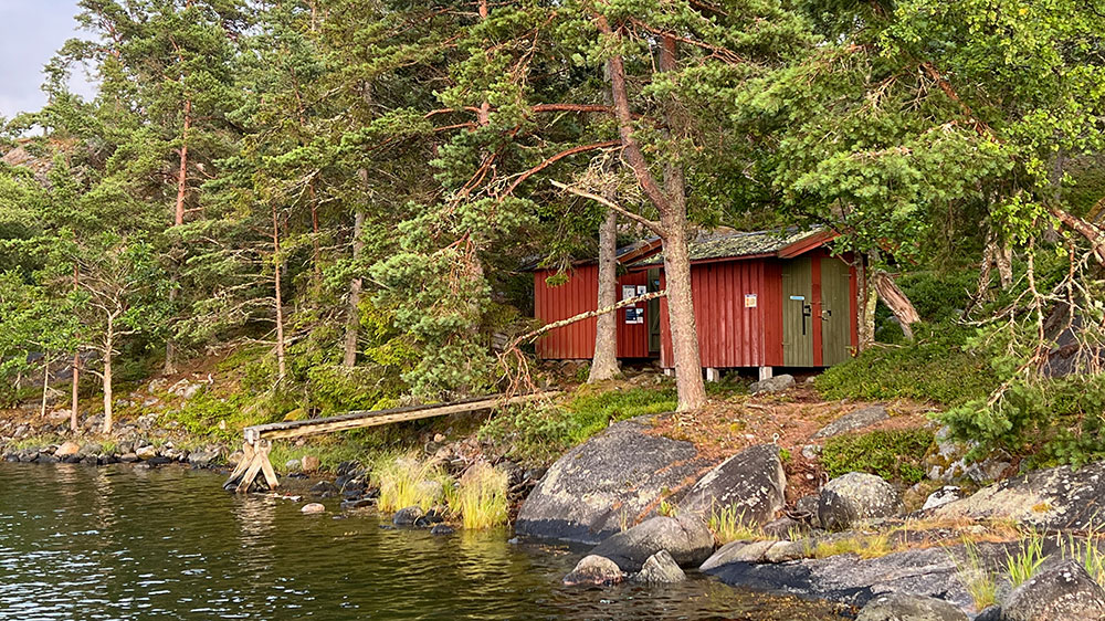 blauwasser_marina_schweden_ostschaeren_biskopsoen_sanitaer