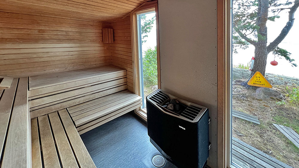 blauwasser_marina_schweden_ostschaeren_broken_sauna