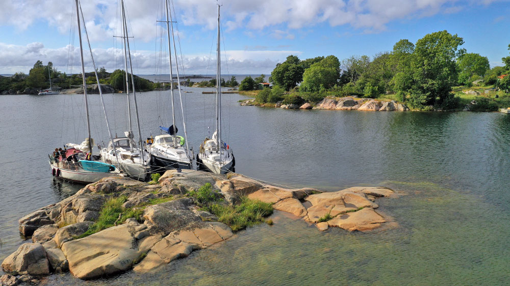 blauwasser_marina_schweden_ostschaeren_roedloega_liegeplatz