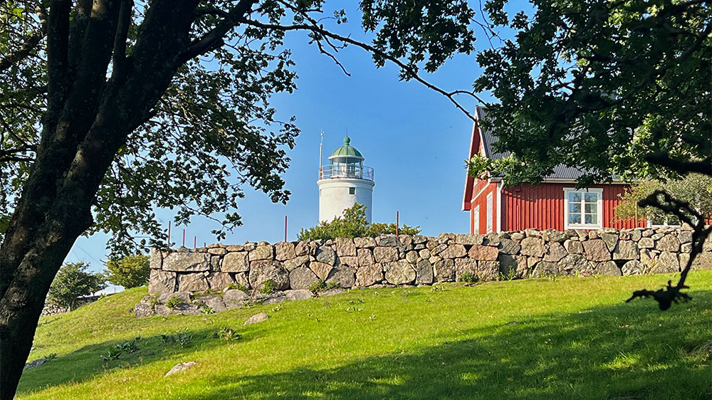 blauwasser_marina_schweden_suedkueste_hanoe_leuchtturm
