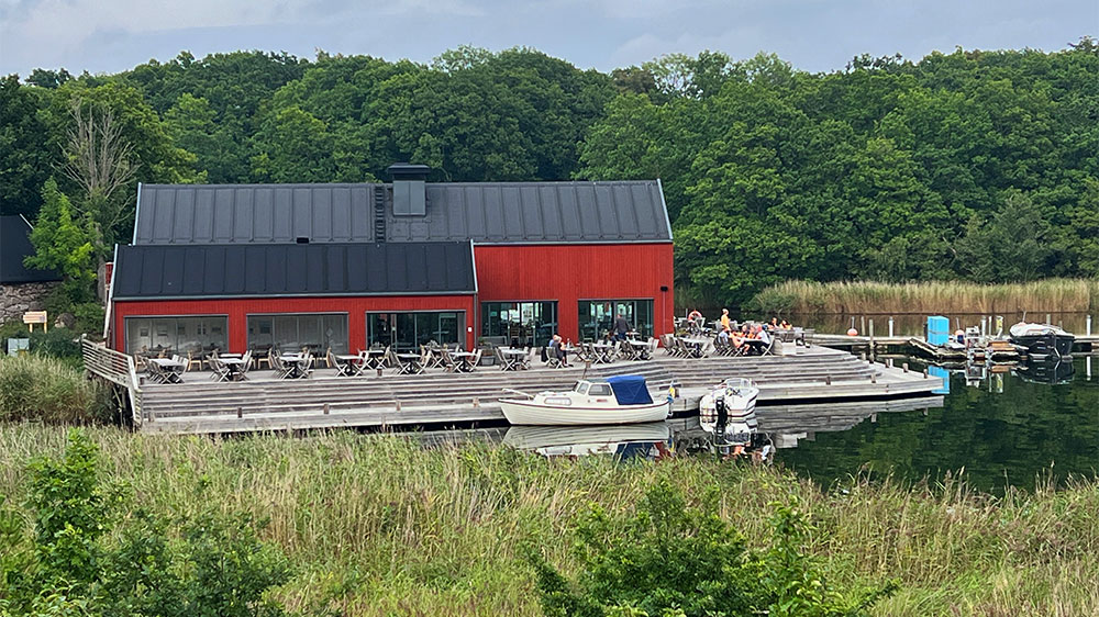 blauwasser_marina_schweden_suedkueste_tjaeroe_maren_restaurant