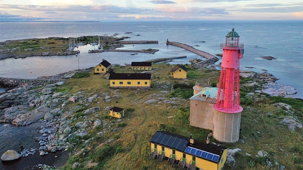 blauwasser_marina_schweden_utklippan_leuchtturm