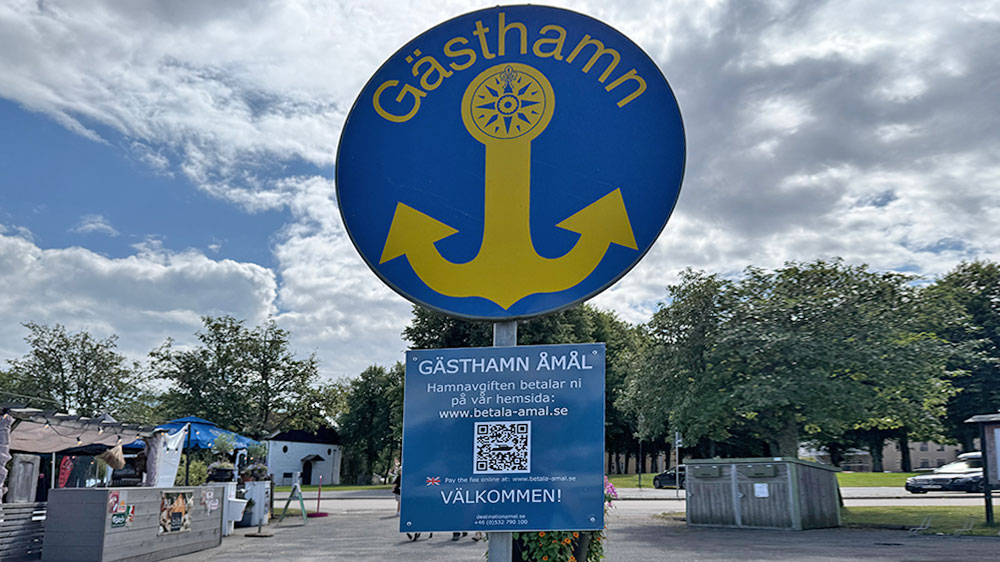 blauwasser_marina_schweden_vaenern_amal_qr_code