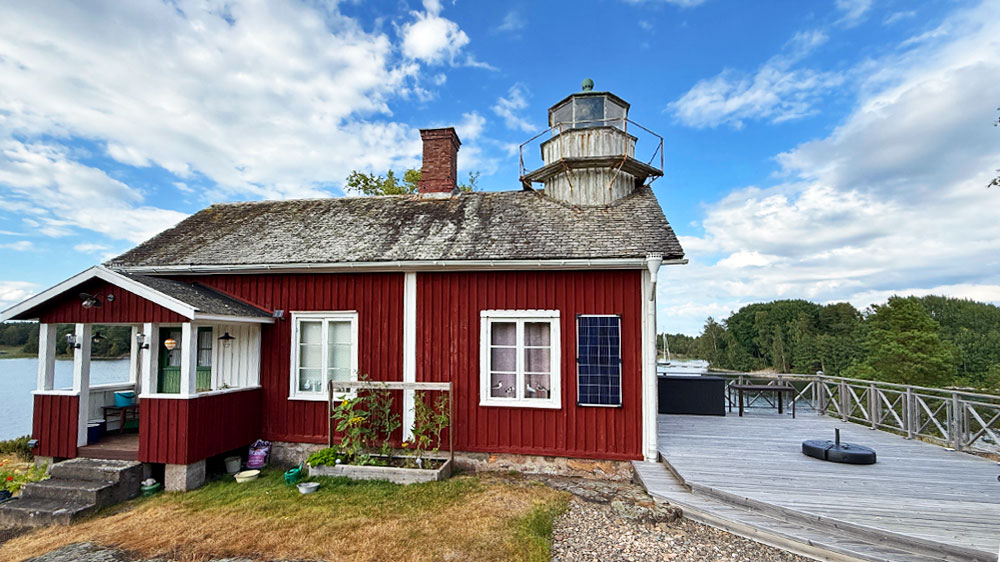 blauwasser_marina_schweden_vaenern_vingens_hamn_leuchtfeuer