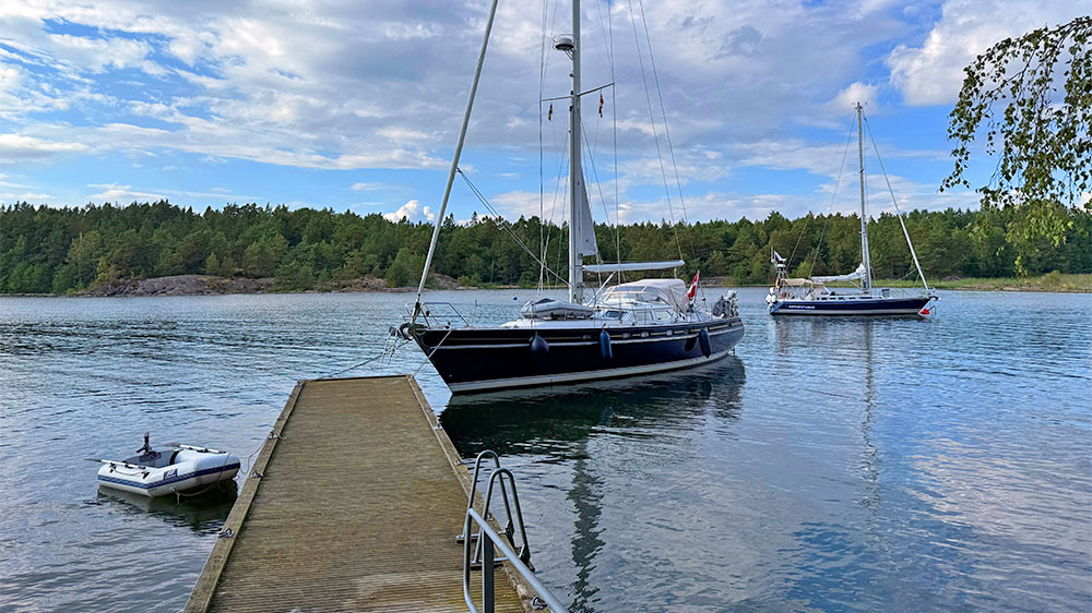 blauwasser_marina_schweden_vaenern_vingens_hamn_steg