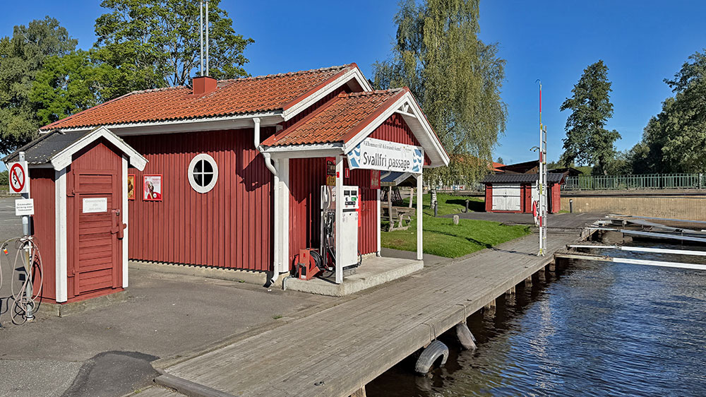 blauwasser_marina_schweden_vaettern_askersund_bootstankstelle