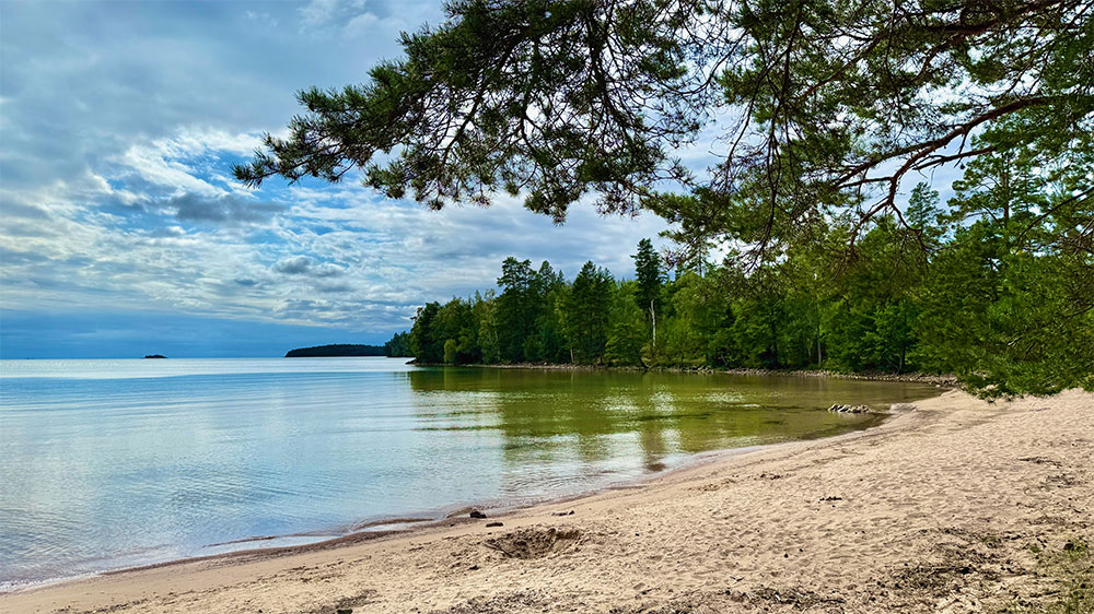 blauwasser_marina_schweden_vaettern_medevi_sandstrand