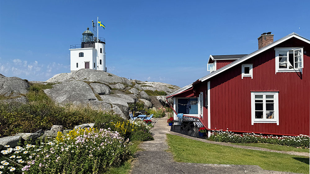 blauwasser_marina_schweden_westkueste_tistlarna_leuchtturm
