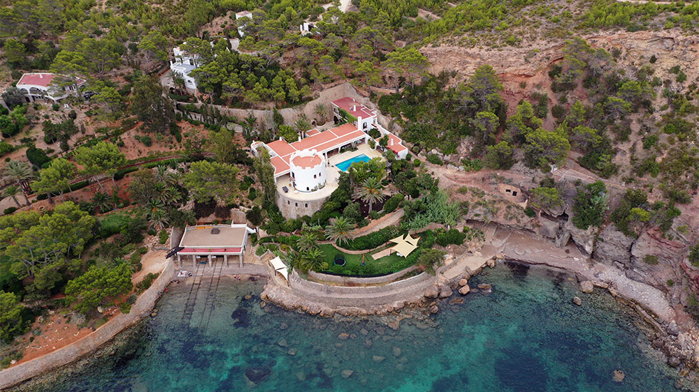 blauwasser_marina_spanien_balearen_cala_es_canaret_anwesen