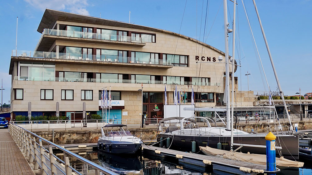 blauwasser_marina_spanien_galicien_sanxenxo_club
