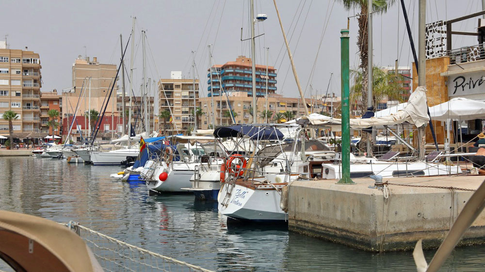 blauwasser_marina_spanien_suedkueste_mazzaron_liegeplatz