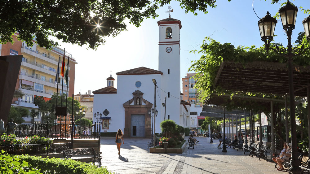 blauwasser_marina_spanien_suedkuste_fuengirola_plaza_de_la_constitucion