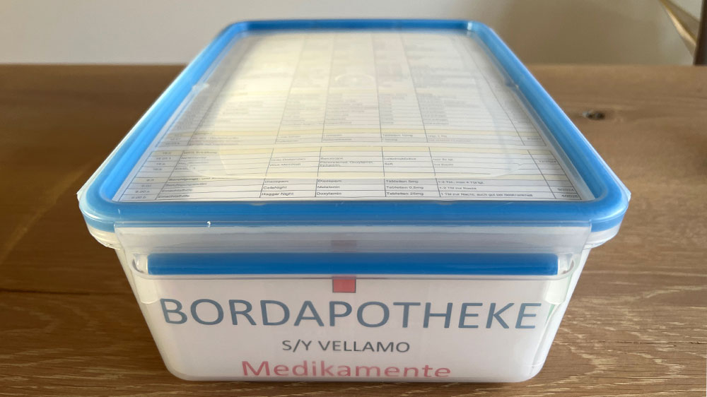 blauwasser_medizin_yacht_bordapotheke_beschriftung