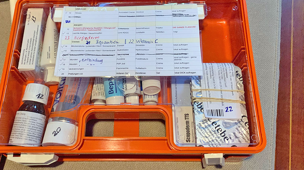 blauwasser_medizin_yacht_vorbereitung_toern_bordapotheke