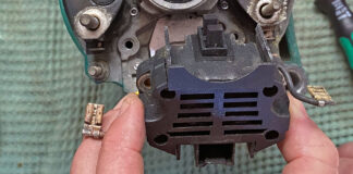 Foto-Anleitung: Laderegler an der Lichtmaschine tauschen (Volvo Penta)