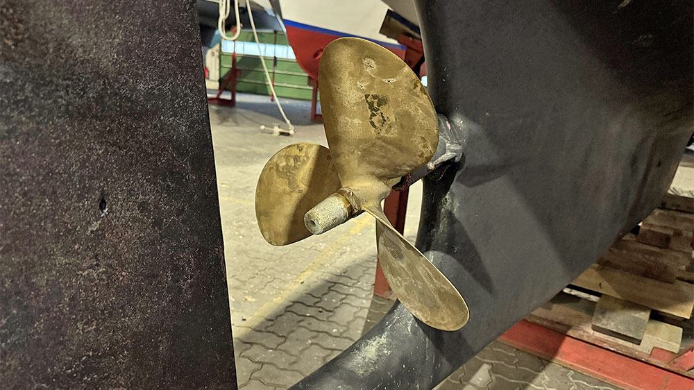 blauwasser_motor_schiffsschraube_finden_festpropeller