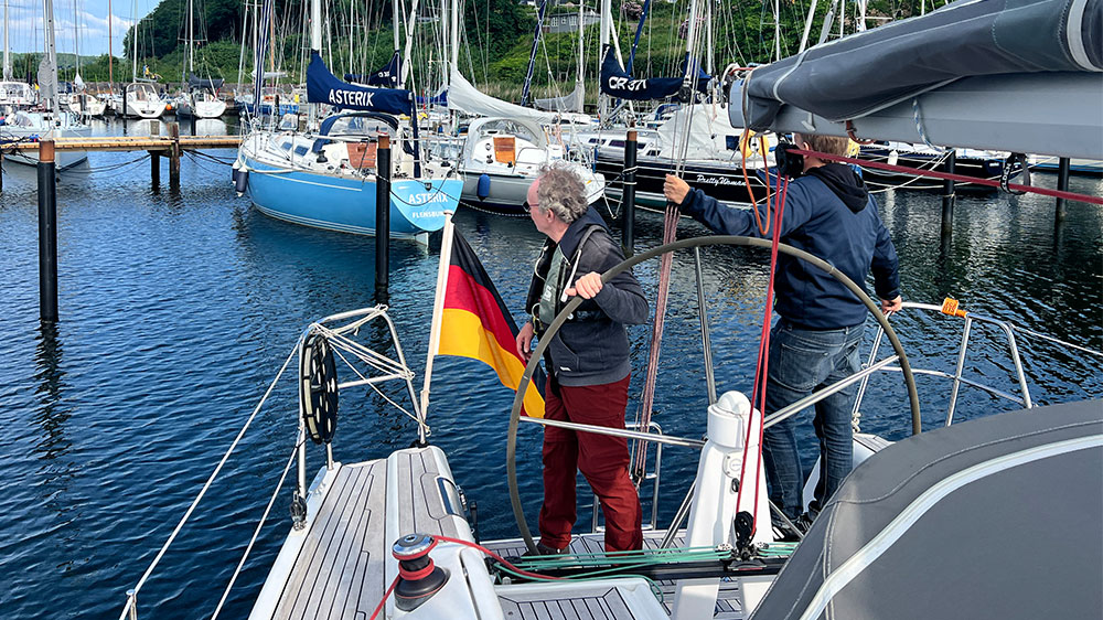 blauwasser_motor_schiffsschraube_finden_manoever
