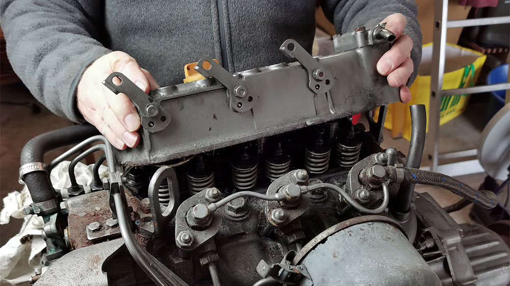 blauwasser_motor_ventilspieleinstellung_deckel