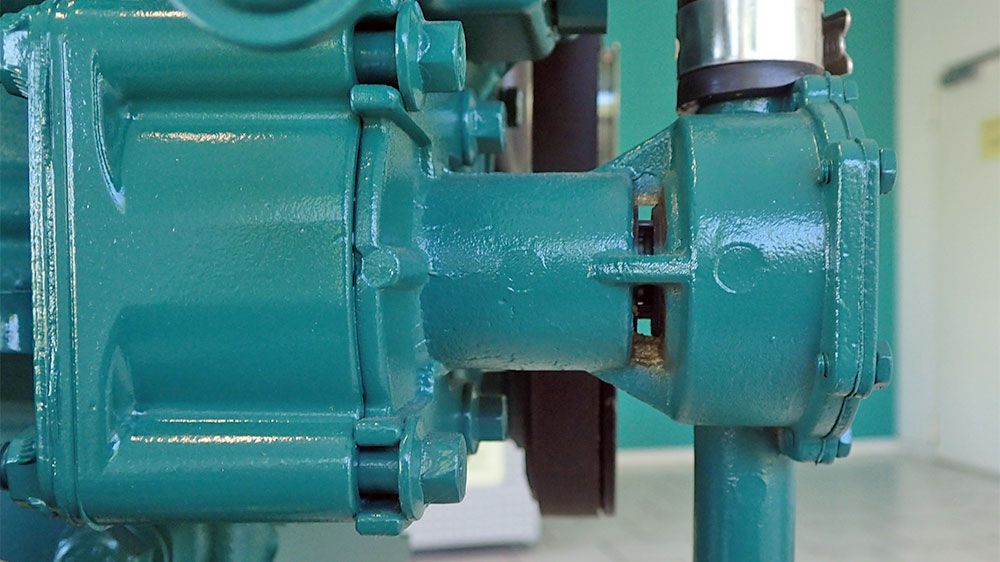 blauwasser_motor_wartung_seewasserpumpe_impellerpumpe_neu