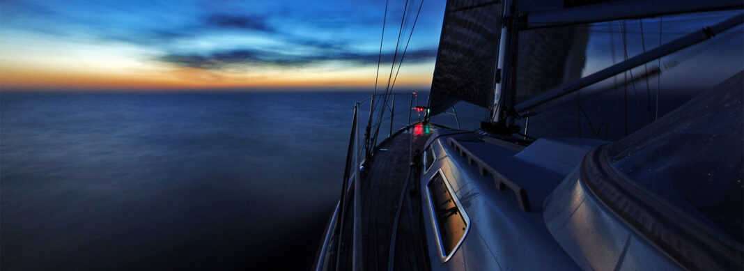 blauwasser_nachtfahrt_nachtsegeln_yacht_header