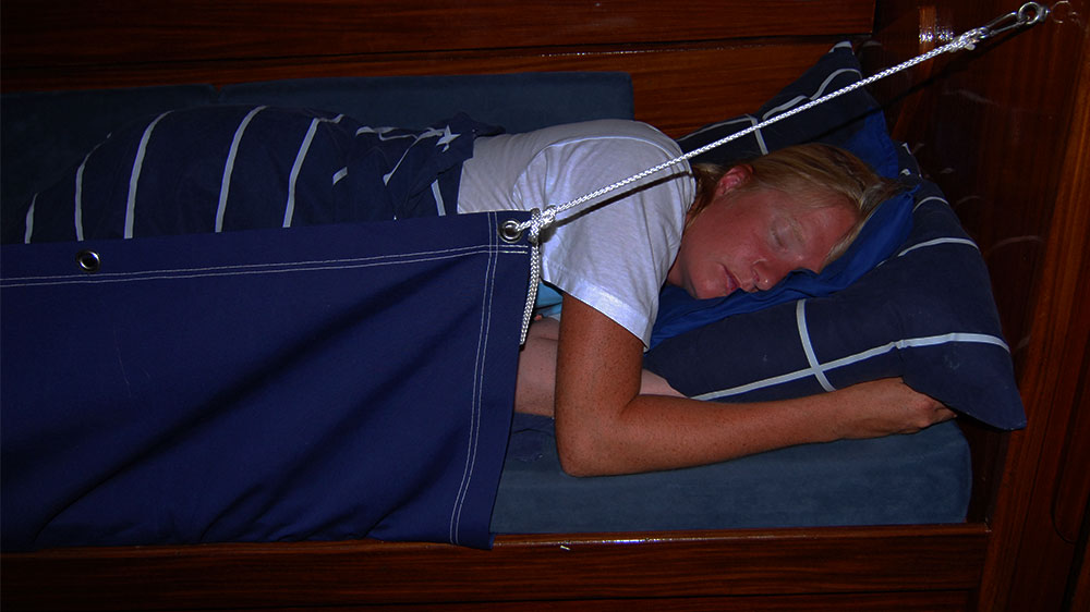 blauwasser_nachtfahrt_nachtsegeln_yacht_schlafen