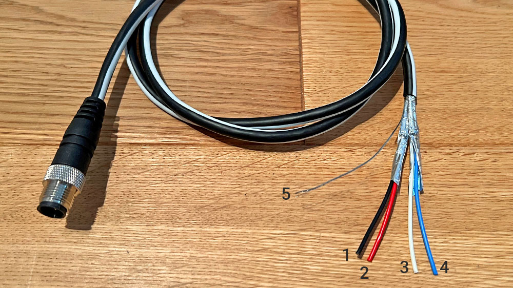 blauwasser_nmea_2000_netzwerk_aufbau_installation_verkabelung_kabel_von_innen